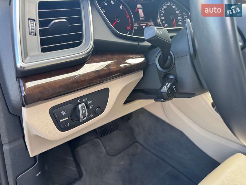 Внедорожник / Кроссовер Audi Q5 2019 в Киеве