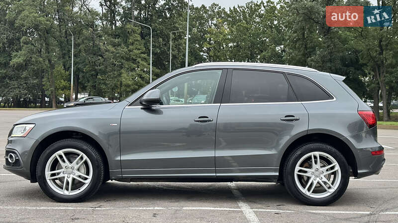Позашляховик / Кросовер Audi Q5 2013 в Києві