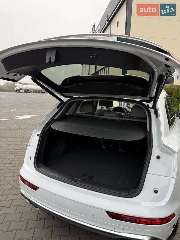 Позашляховик / Кросовер Audi Q5 2023 в Вінниці фото 26 Позашляховик / Кросовер Audi Q5 2023 в Вінниці