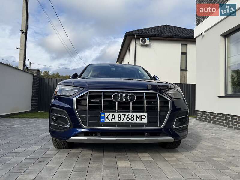 Позашляховик / Кросовер Audi Q5 2021 в Києві