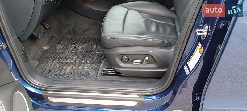 Внедорожник / Кроссовер Audi Q5 2013 в Желтых Водах