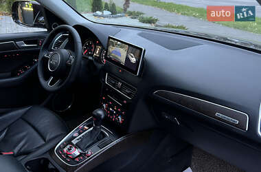 Внедорожник / Кроссовер Audi Q5 2015 в 