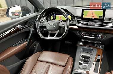 Позашляховик / Кросовер Audi Q5 2018 в  фото 13 Позашляховик / Кросовер Audi Q5 2018 в