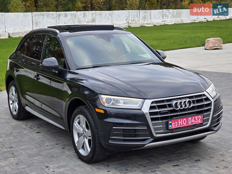 Позашляховик / Кросовер Audi Q5 2018 в Луцьку фото 3 Позашляховик / Кросовер Audi Q5 2018 в Луцьку
