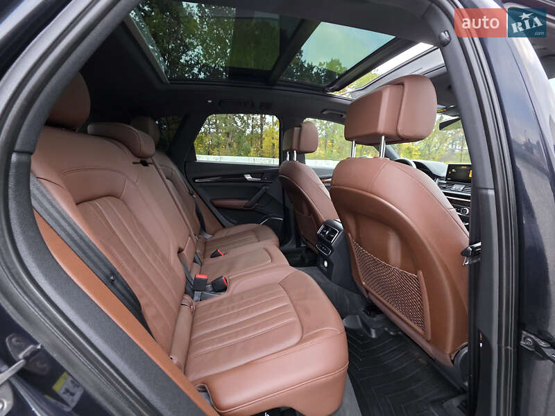 Позашляховик / Кросовер Audi Q5 2018 в Луцьку фото 16 Позашляховик / Кросовер Audi Q5 2018 в Луцьку