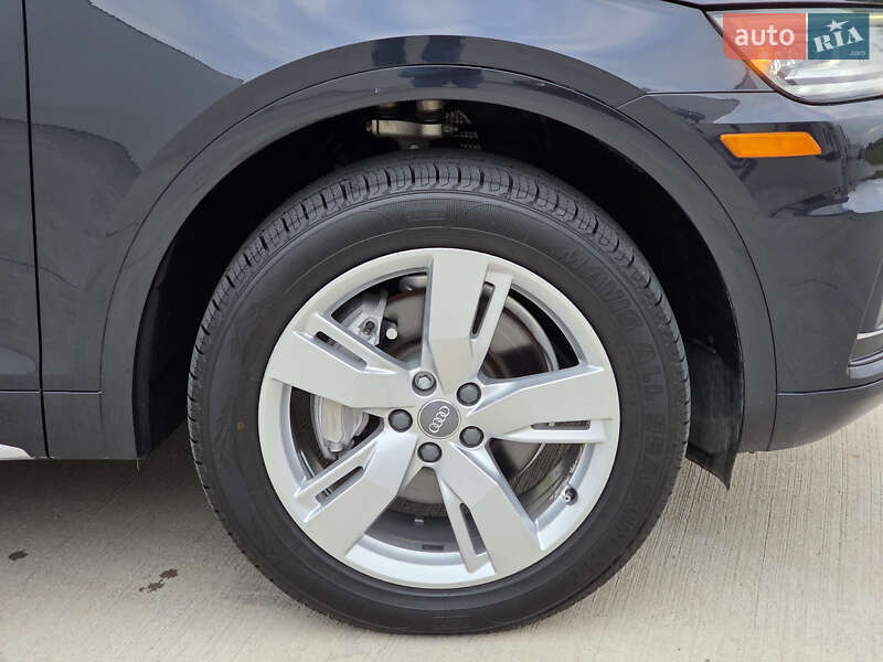 Позашляховик / Кросовер Audi Q5 2018 в Луцьку фото 30 Позашляховик / Кросовер Audi Q5 2018 в Луцьку