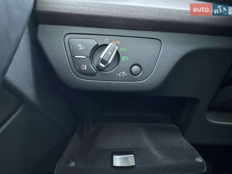 Позашляховик / Кросовер Audi Q5 2021 в Одесі