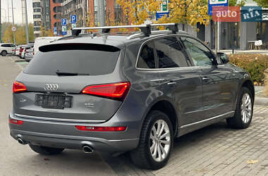 Позашляховик / Кросовер Audi Q5 2015 в 
