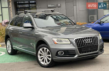 Позашляховик / Кросовер Audi Q5 2015 в 