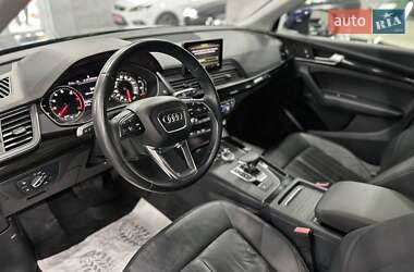 Внедорожник / Кроссовер Audi Q5 2019 в 