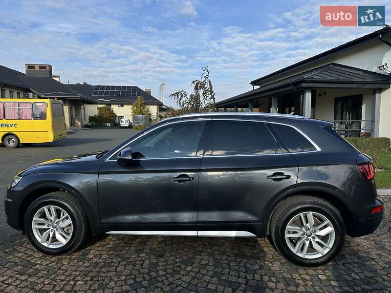 Позашляховик / Кросовер Audi Q5 2018 в Львові фото 43 Позашляховик / Кросовер Audi Q5 2018 в Львові