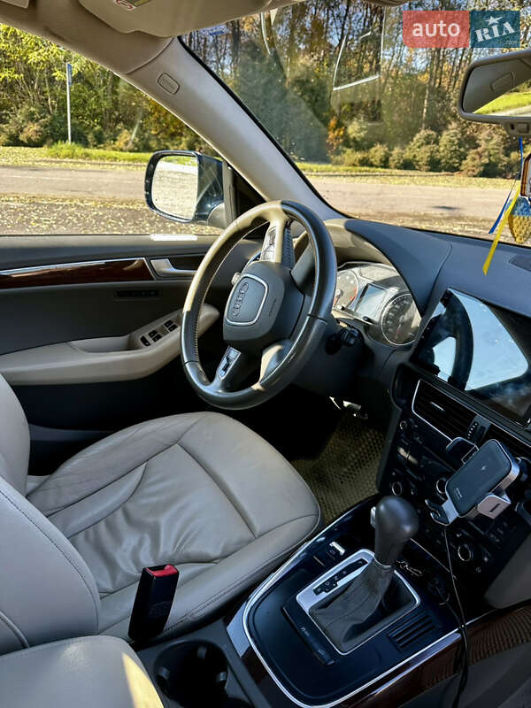 Позашляховик / Кросовер Audi Q5 2011 в Львові