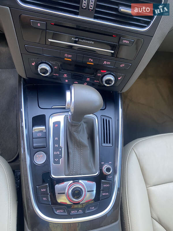 Позашляховик / Кросовер Audi Q5 2014 в Луцьку