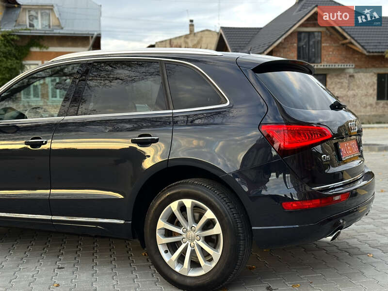 Позашляховик / Кросовер Audi Q5 2016 в Самборі фото 12 Позашляховик / Кросовер Audi Q5 2016 в Самборі