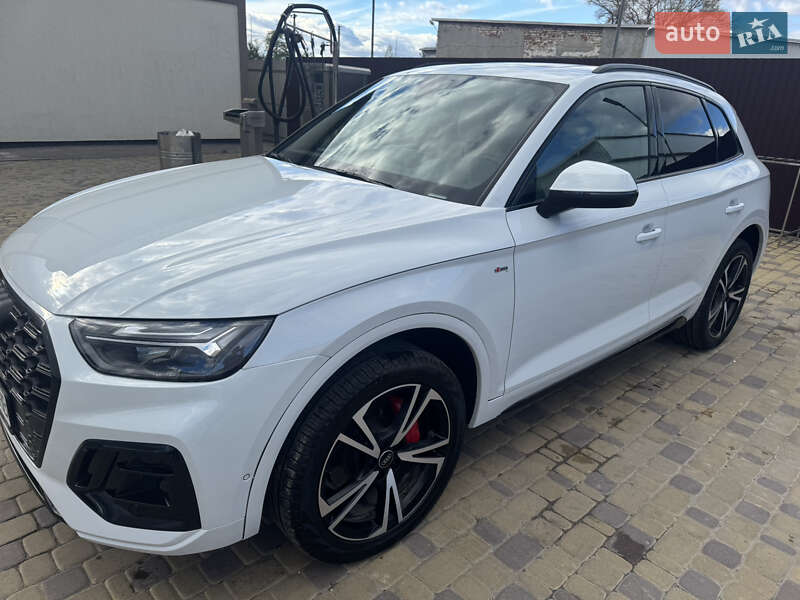 Позашляховик / Кросовер Audi Q5 2024 в Тернополі фото 8 Позашляховик / Кросовер Audi Q5 2024 в Тернополі