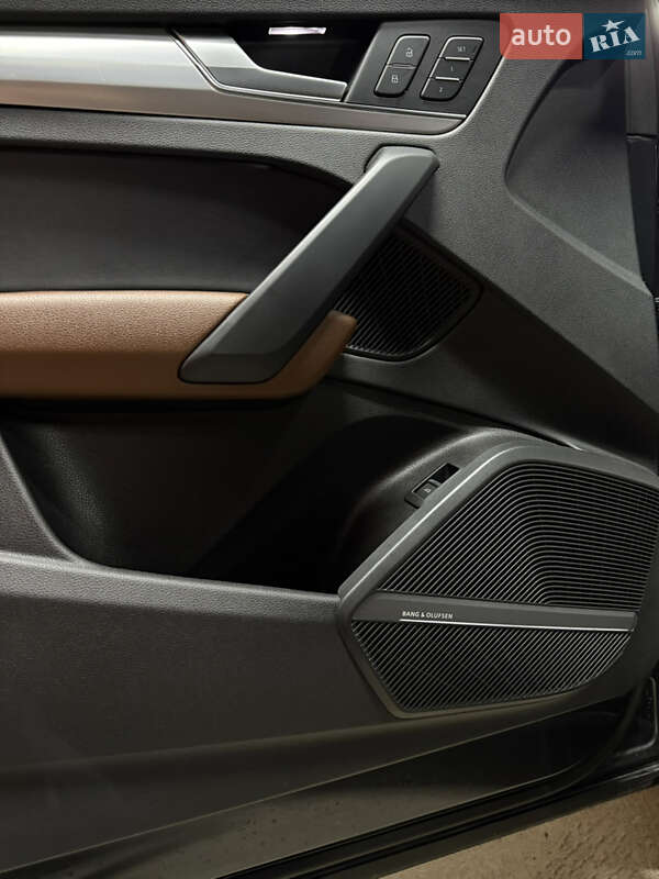 Позашляховик / Кросовер Audi Q5 2018 в Житомирі фото 37 Позашляховик / Кросовер Audi Q5 2018 в Житомирі