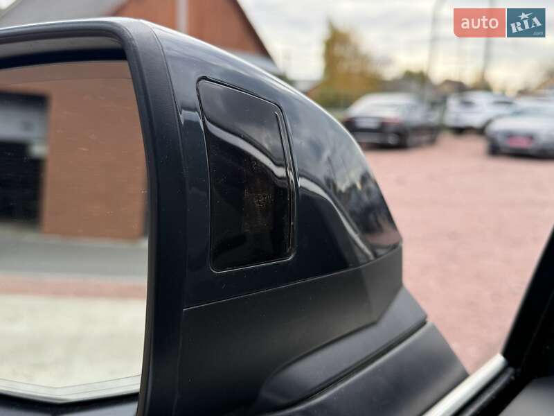 Позашляховик / Кросовер Audi Q5 2018 в Луцьку