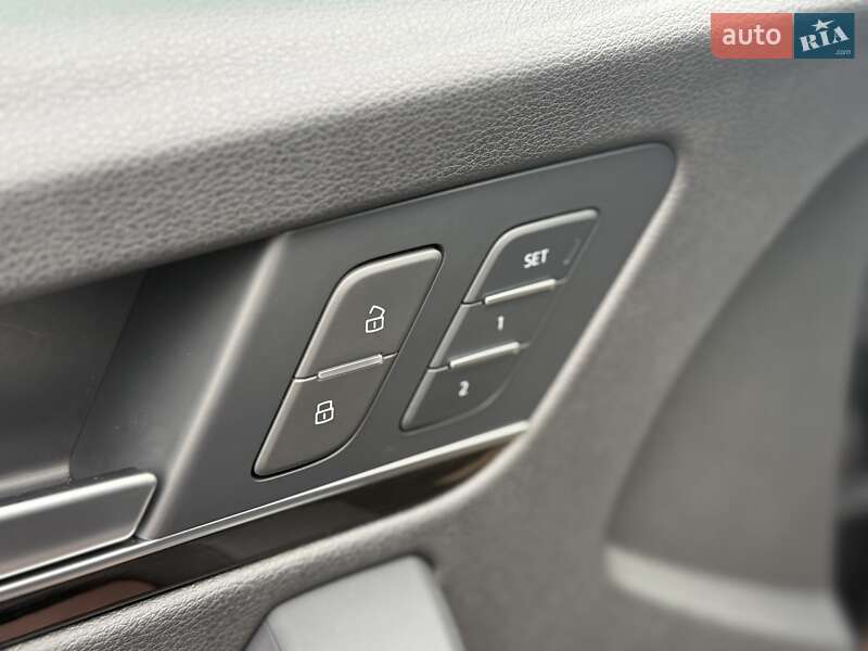 Позашляховик / Кросовер Audi Q5 2018 в Луцьку