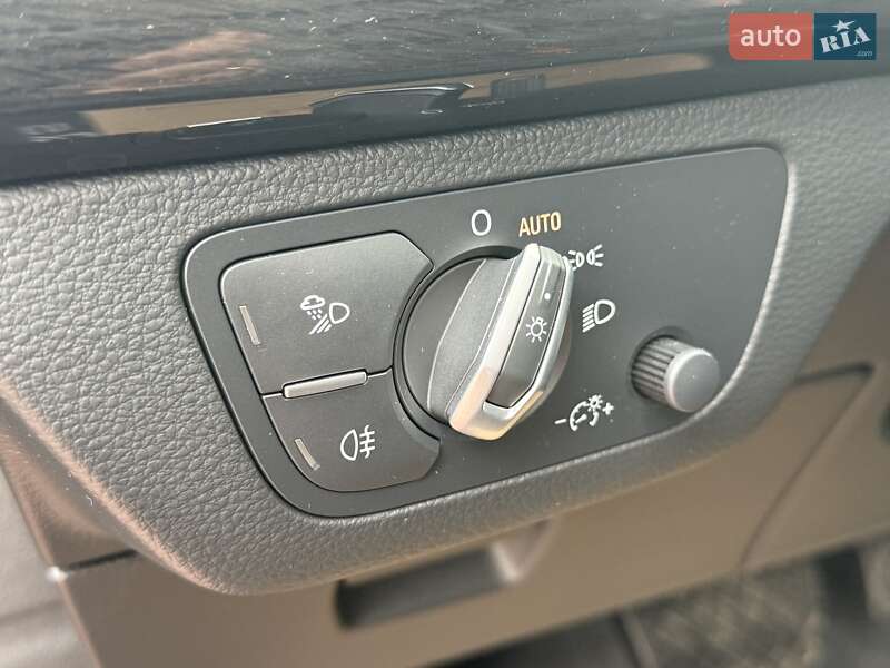 Позашляховик / Кросовер Audi Q5 2018 в Луцьку