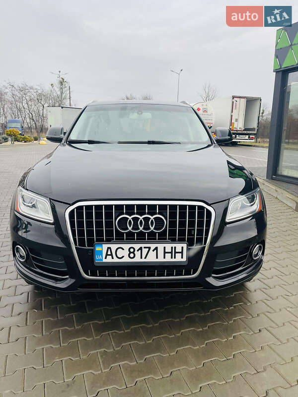 Внедорожник / Кроссовер Audi Q5 2015 в 