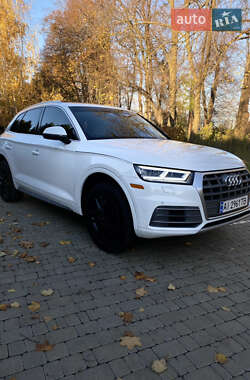 Внедорожник / Кроссовер Audi Q5 2020 в Василькове