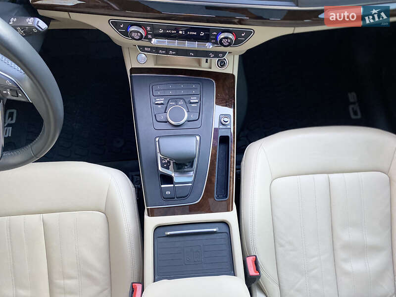 Внедорожник / Кроссовер Audi Q5 2020 в Василькове фото 25 Внедорожник / Кроссовер Audi Q5 2020 в Василькове
