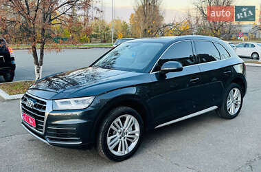 Позашляховик / Кросовер Audi Q5 2017 в  фото 7 Позашляховик / Кросовер Audi Q5 2017 в