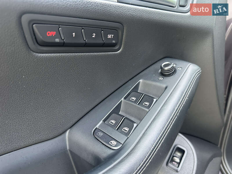 Позашляховик / Кросовер Audi Q5 2012 в Луцьку фото 32 Позашляховик / Кросовер Audi Q5 2012 в Луцьку