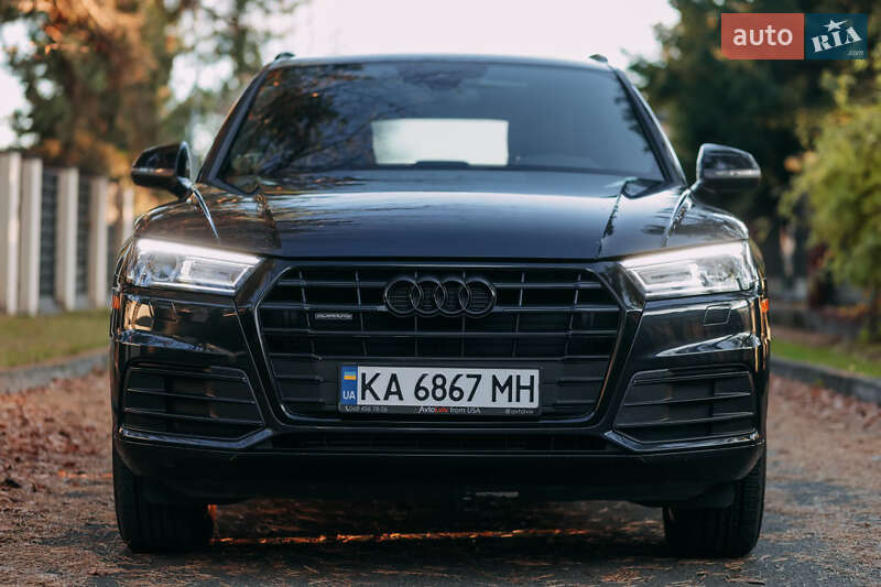 Позашляховик / Кросовер Audi Q5 2019 в Києві фото 5 Позашляховик / Кросовер Audi Q5 2019 в Києві