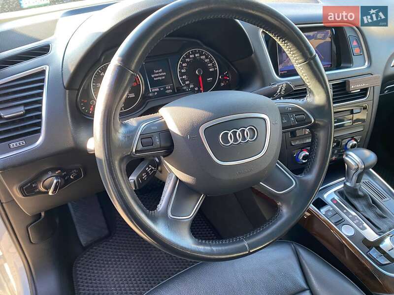 Внедорожник / Кроссовер Audi Q5 2015 в Львове
