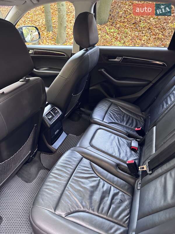 Позашляховик / Кросовер Audi Q5 2015 в Львові фото 14 Позашляховик / Кросовер Audi Q5 2015 в Львові