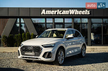 Позашляховик / Кросовер Audi Q5 2020 в Чернівцях