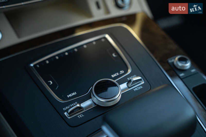 Внедорожник / Кроссовер Audi Q5 2020 в Черновцах фото 39 Внедорожник / Кроссовер Audi Q5 2020 в Черновцах