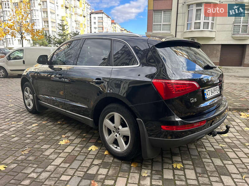 Позашляховик / Кросовер Audi Q5 2011 в Івано-Франківську