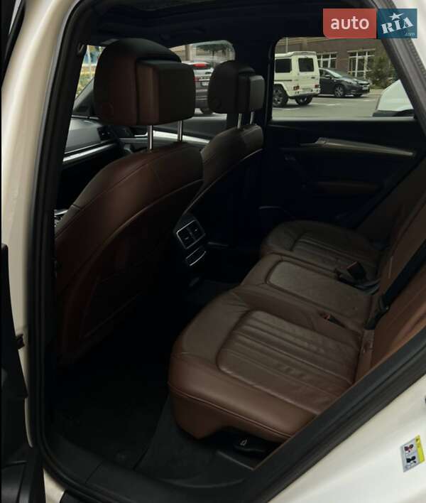 Позашляховик / Кросовер Audi Q5 2017 в Львові фото 8 Позашляховик / Кросовер Audi Q5 2017 в Львові