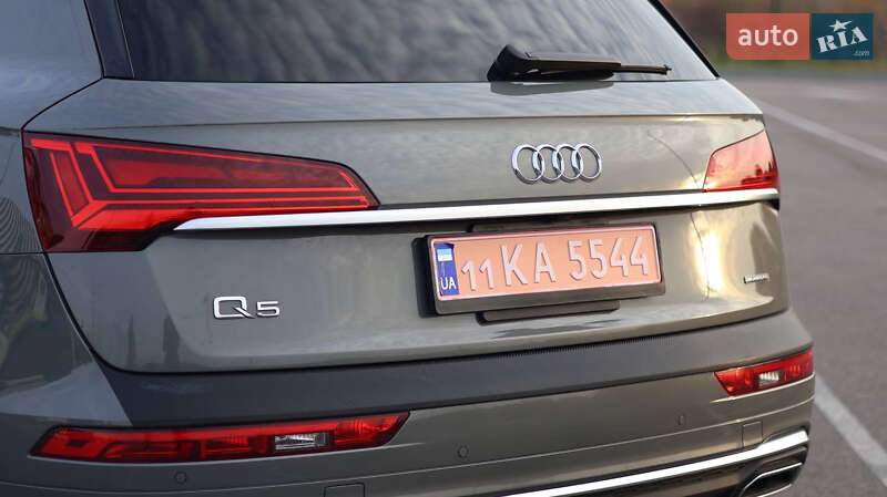 Внедорожник / Кроссовер Audi Q5 2022 в Киеве