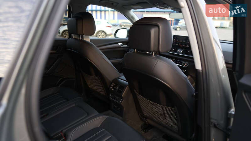 Внедорожник / Кроссовер Audi Q5 2022 в Киеве