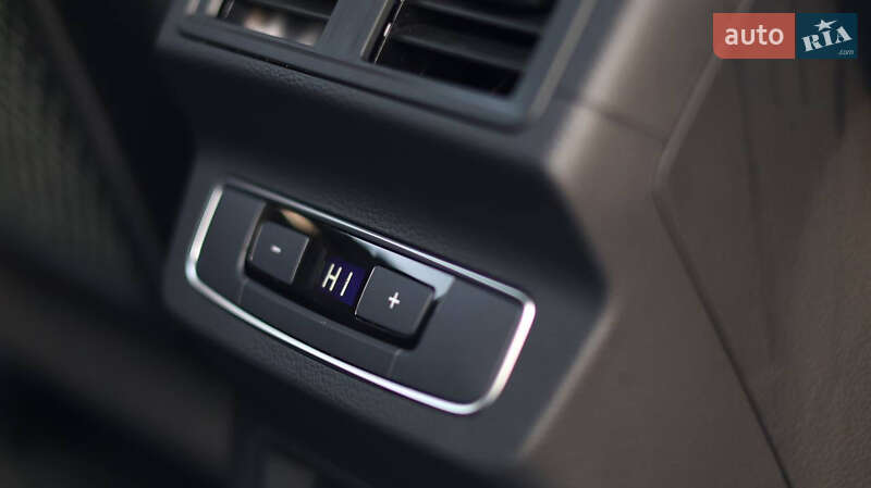 Внедорожник / Кроссовер Audi Q5 2022 в Киеве