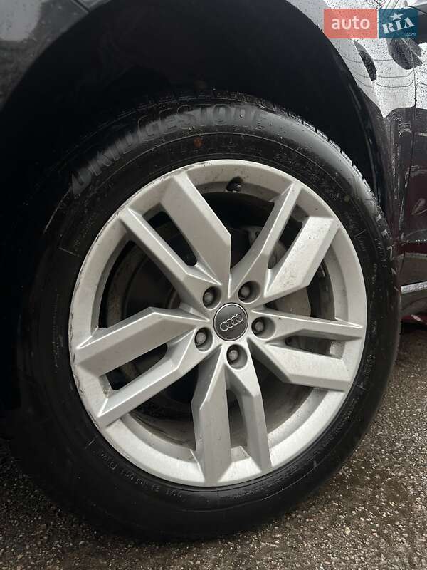 Позашляховик / Кросовер Audi Q5 2015 в Сумах фото 6 Позашляховик / Кросовер Audi Q5 2015 в Сумах