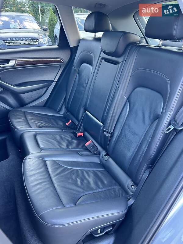 Позашляховик / Кросовер Audi Q5 2016 в Сумах