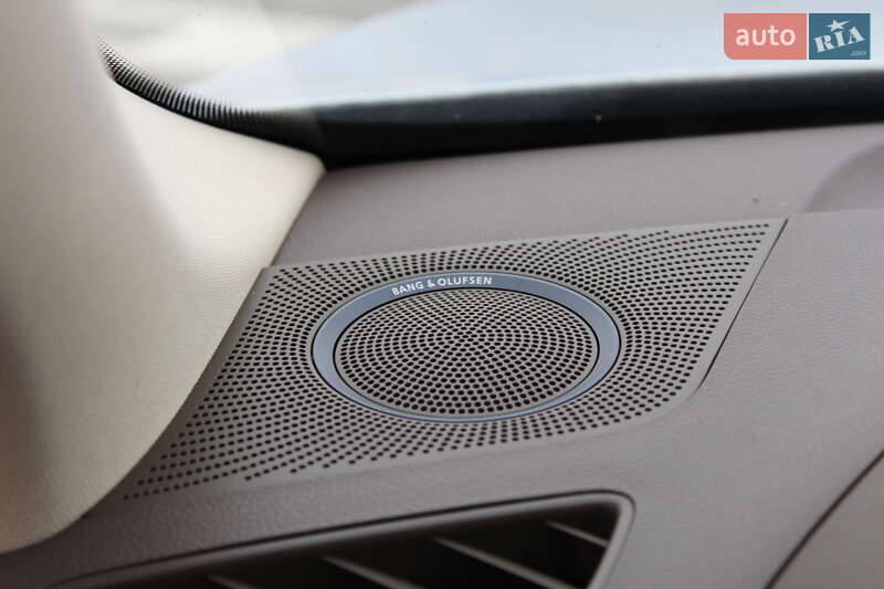 Внедорожник / Кроссовер Audi Q5 2015 в Ровно