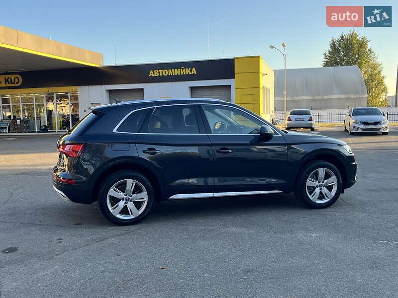 Внедорожник / Кроссовер Audi Q5 2017 в Киеве фото 11 Внедорожник / Кроссовер Audi Q5 2017 в Киеве