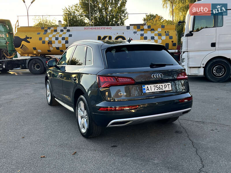Внедорожник / Кроссовер Audi Q5 2017 в Киеве фото 23 Внедорожник / Кроссовер Audi Q5 2017 в Киеве