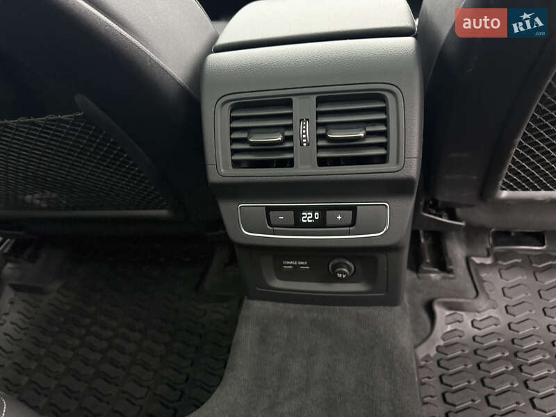 Позашляховик / Кросовер Audi Q5 2023 в Києві