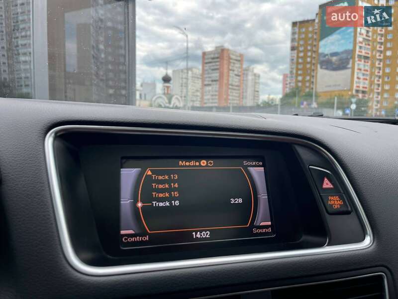 Позашляховик / Кросовер Audi Q5 2010 в Києві фото 25 Позашляховик / Кросовер Audi Q5 2010 в Києві