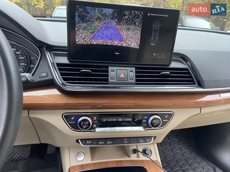 Позашляховик / Кросовер Audi Q5 2020 в Києві фото 14 Позашляховик / Кросовер Audi Q5 2020 в Києві