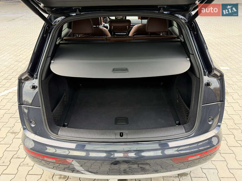 Позашляховик / Кросовер Audi Q5 2018 в Дубні фото 70 Позашляховик / Кросовер Audi Q5 2018 в Дубні