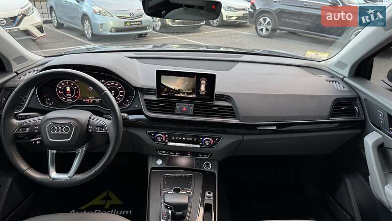 Позашляховик / Кросовер Audi Q5 2019 в Києві фото 25 Позашляховик / Кросовер Audi Q5 2019 в Києві