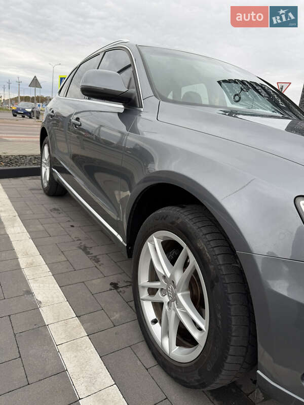 Позашляховик / Кросовер Audi Q5 2014 в Луцьку фото 3 Позашляховик / Кросовер Audi Q5 2014 в Луцьку