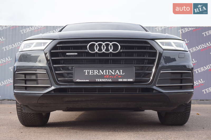 Позашляховик / Кросовер Audi Q5 2019 в Одесі фото 12 Позашляховик / Кросовер Audi Q5 2019 в Одесі